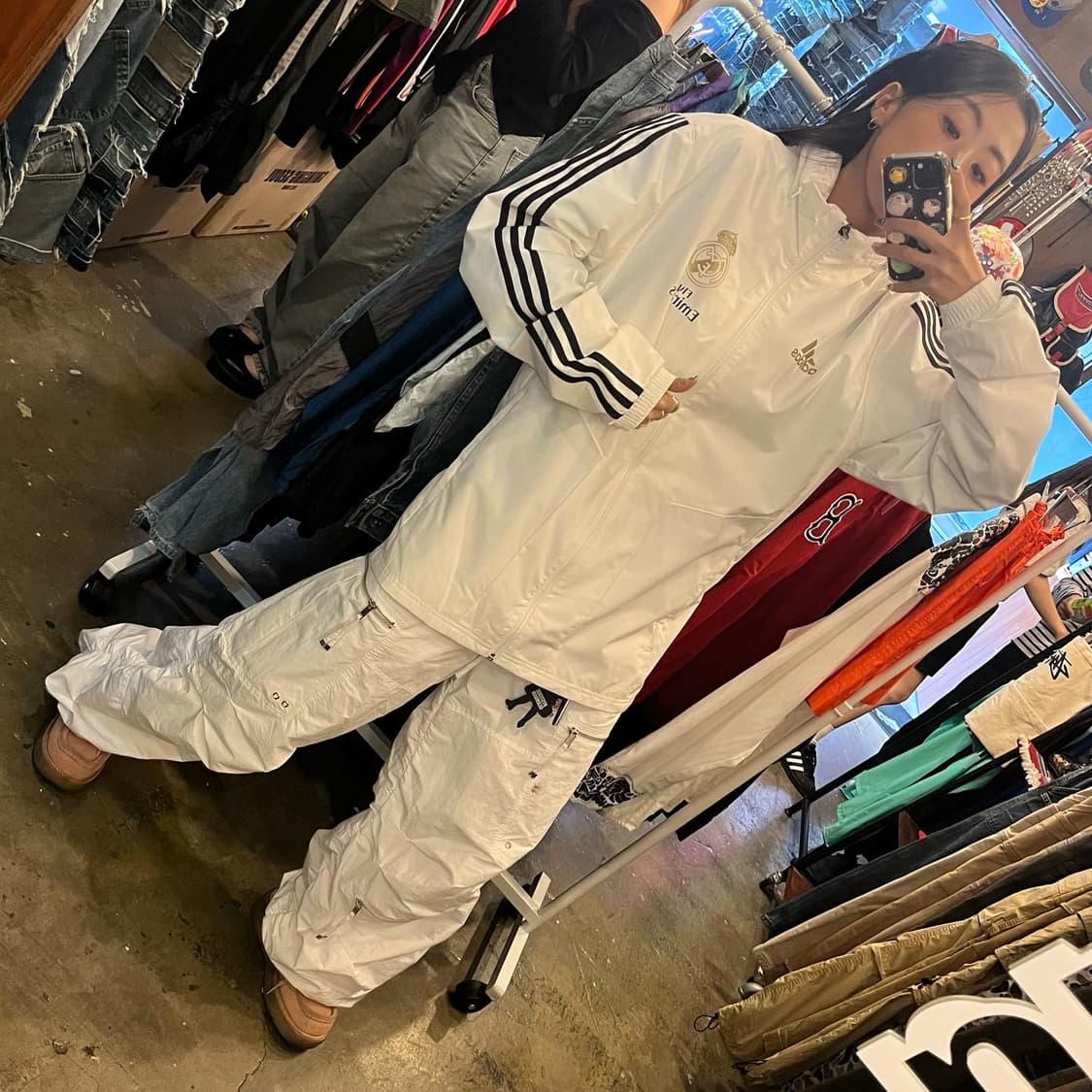 Adidas X Real Madrid 바람막이 상품이미지10