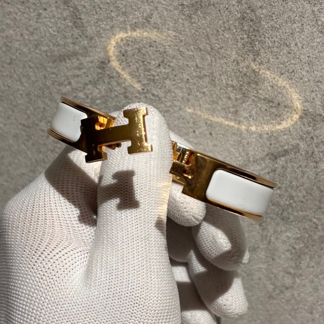 A PM사이즈 에르메스 클릭아슈 팔찌 화이트&골드 상품이미지2