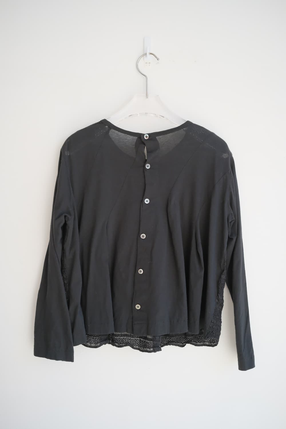 Lace back button top 상품이미지7