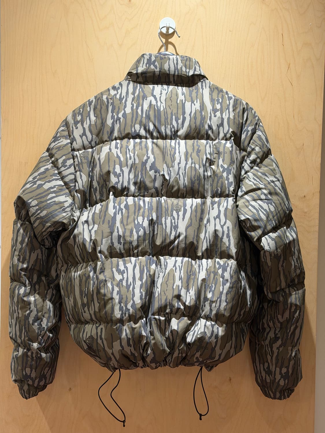 Stussy Mossy Oak Down Puffer Jacket Camo 상품이미지3
