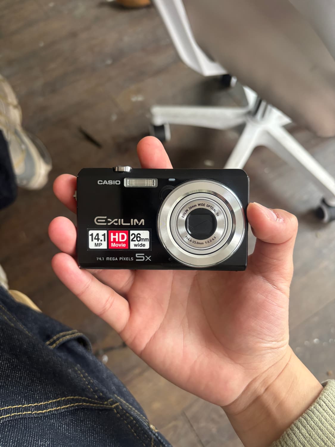 카시오 엑실림 zs10 디지털카메라 상품이미지1