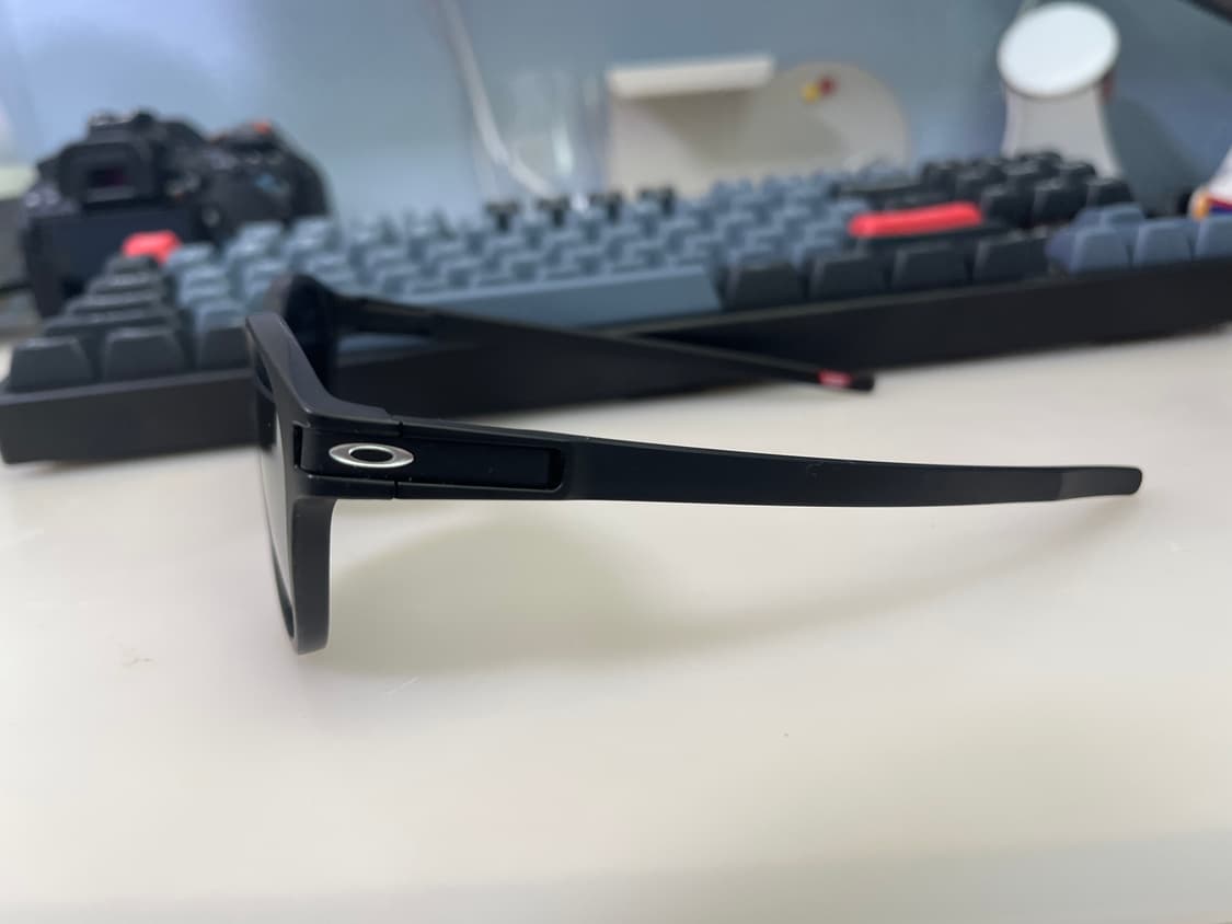 오클리 래치 매트블랙/ 프리즘 편광렌즈 상품이미지2