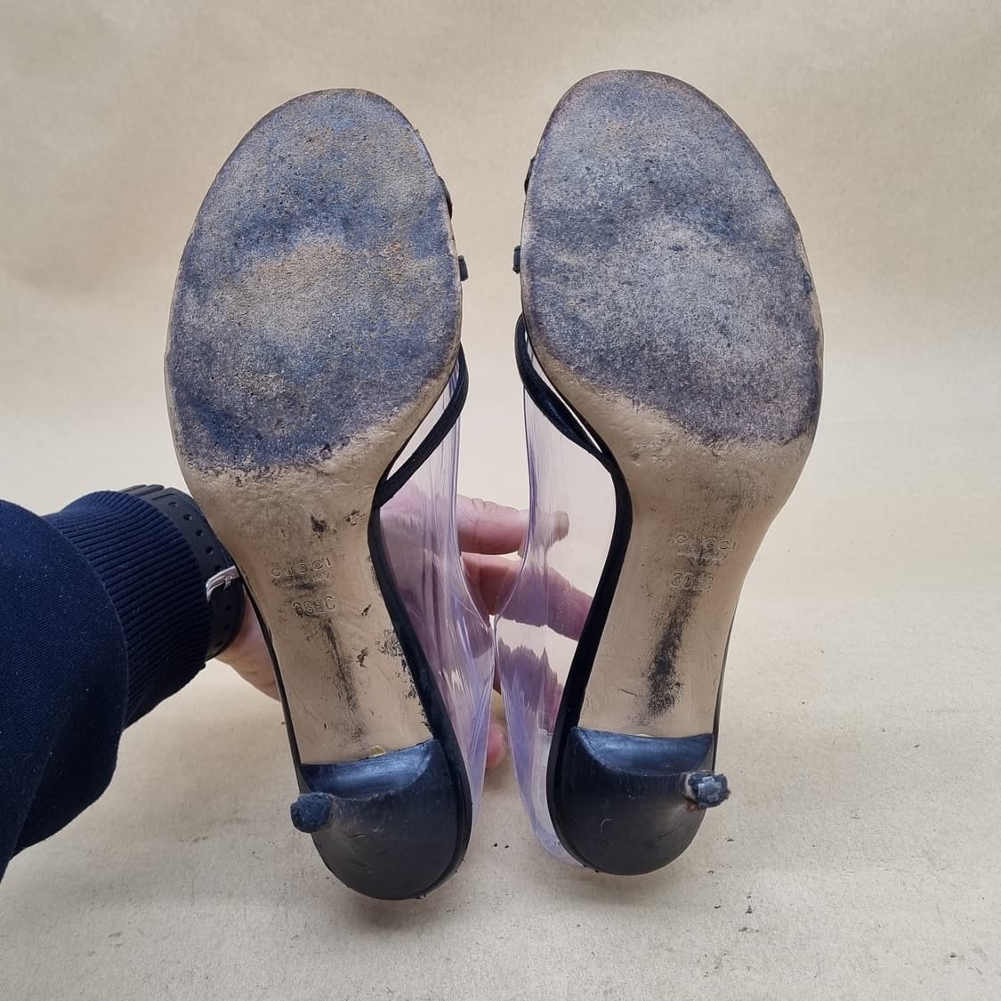 구찌 블랙 레더 여성뮬240  굽7 상품이미지2