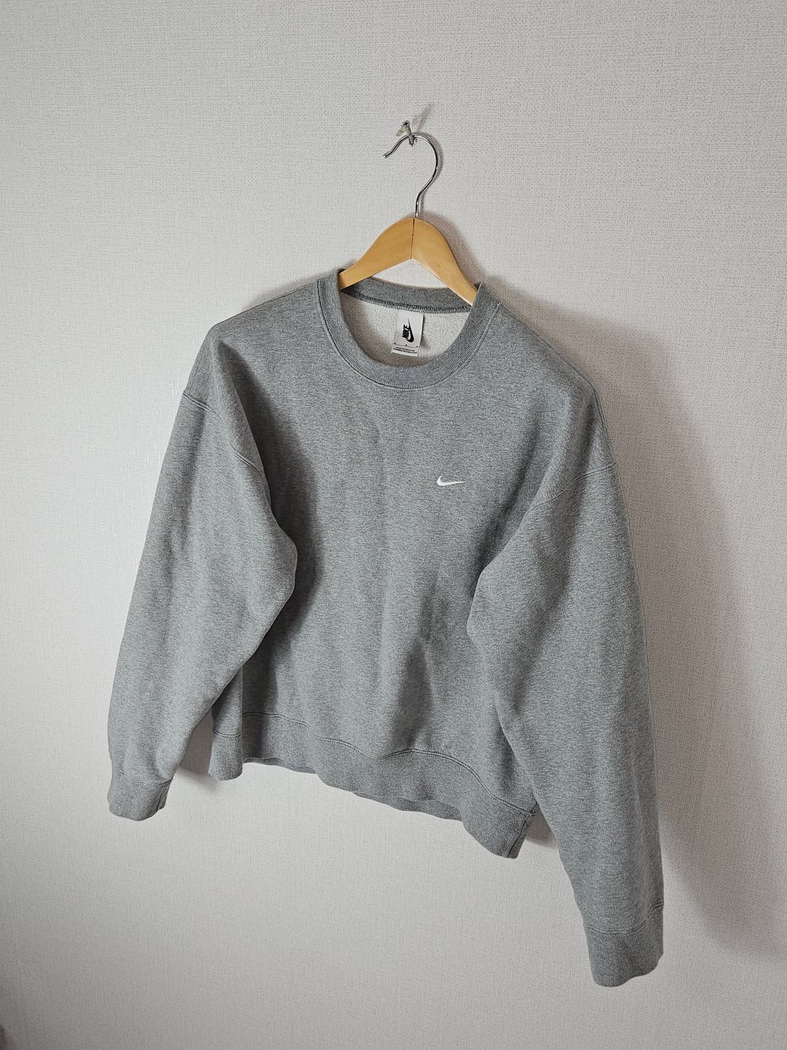 나이키 NRG 솔로스우시 맨투맨 크루넥 M 정품 상품이미지2