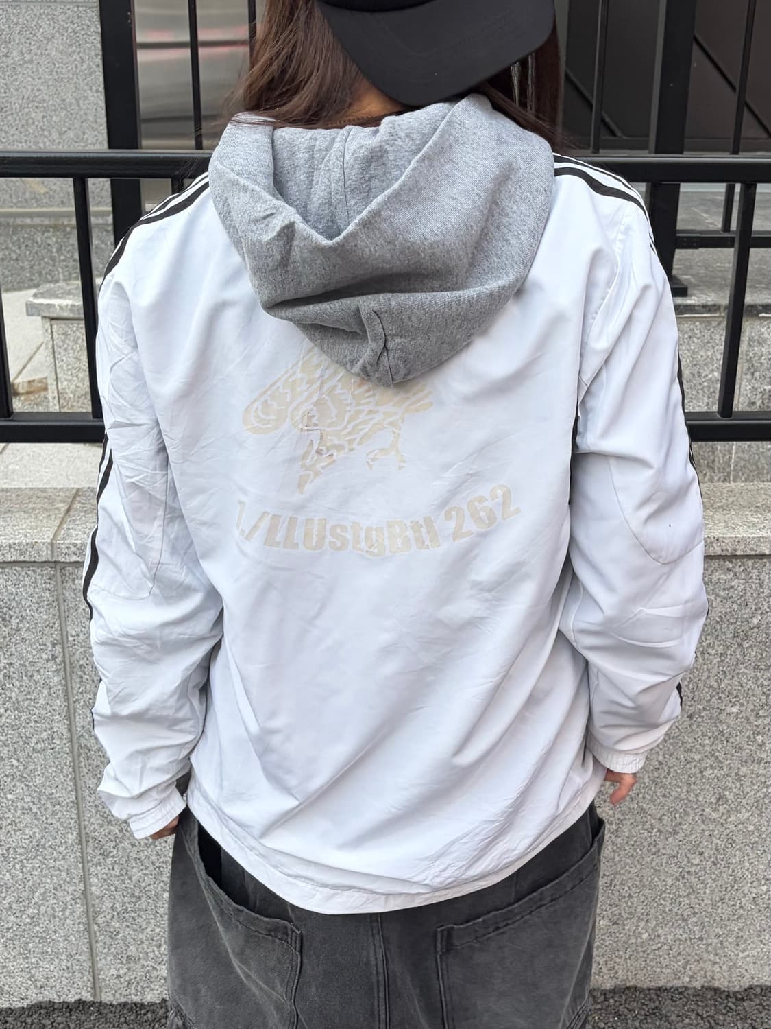 90s ADIDAS 올드스쿨 화이트 오레오 바람막이 상품이미지3