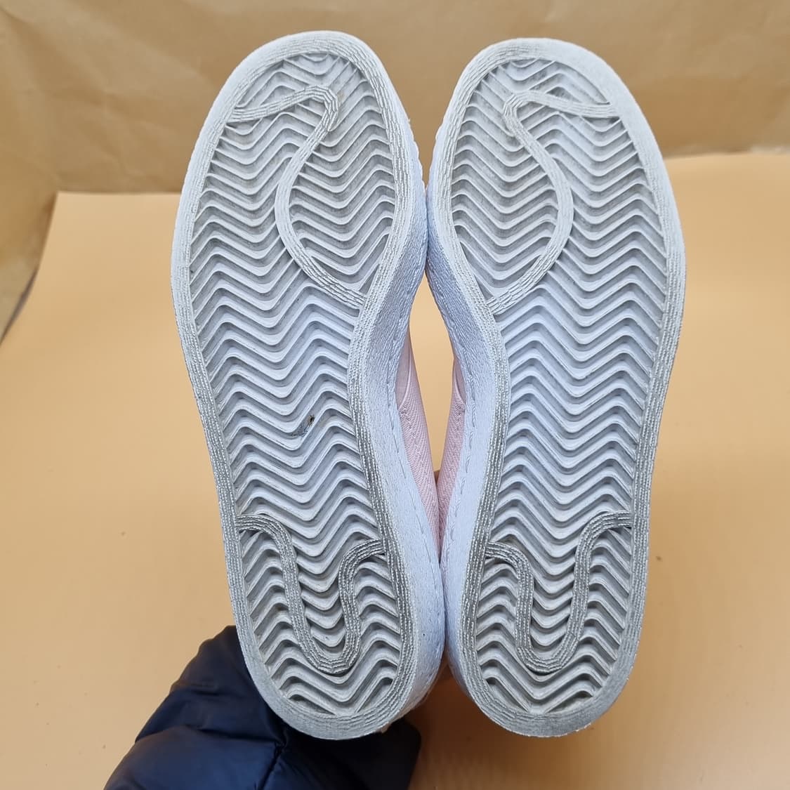 아디다스 슈퍼스타 핑크 슬립온 225 상품이미지3