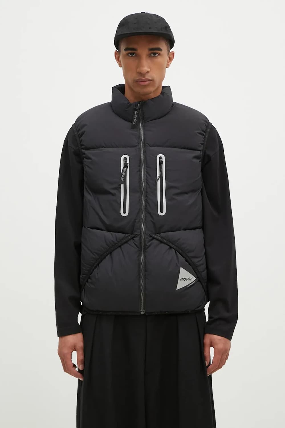 [S,M,L]그라미치 x 앤드원더 다운 패딩 조끼/블랙 상품이미지3