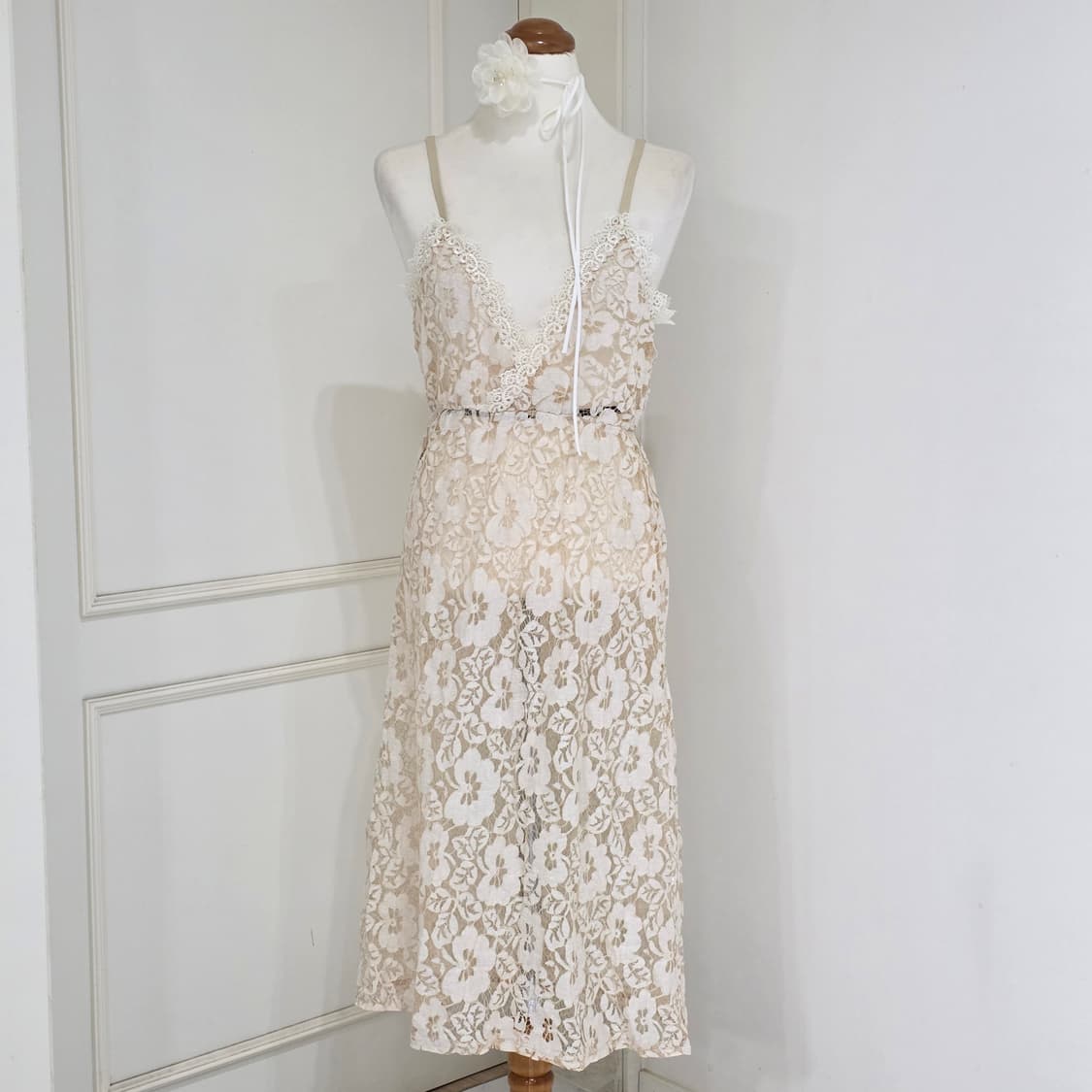 빈티지)플라워 레이스 시스루 자수 히메라떼갸루st 끈나시 동남아 원피스 상품이미지1