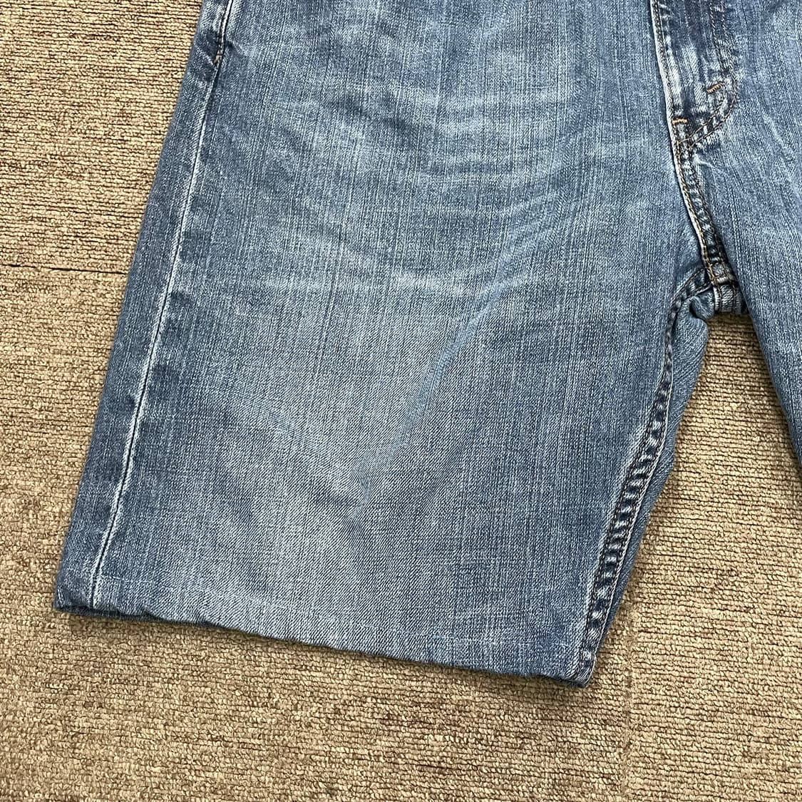 (40) Levi's 리바이스 569 리워크 데님 반바지 상품이미지6