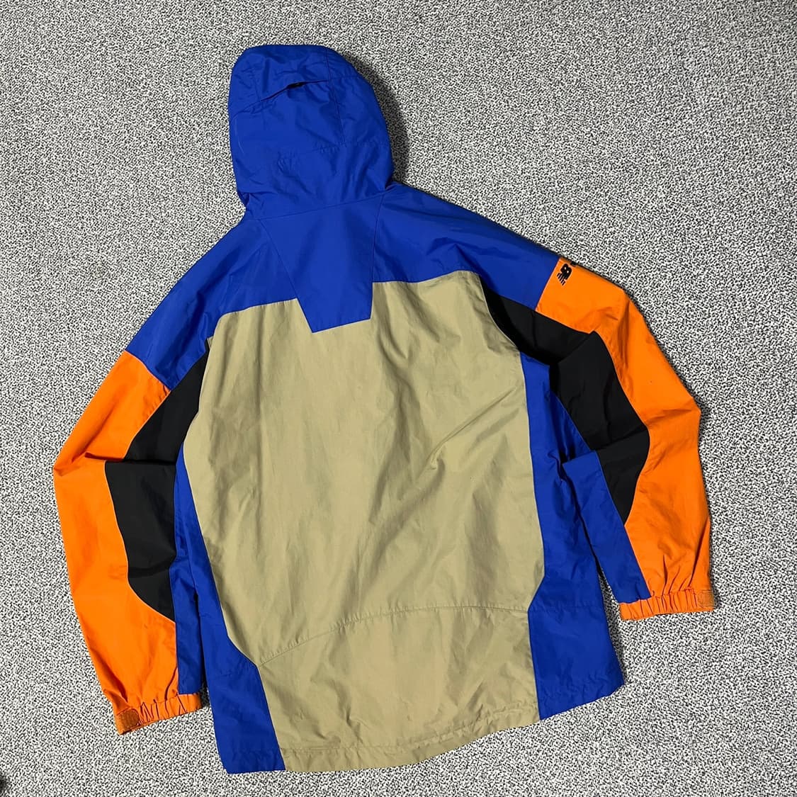 뉴발란스 바람막이 자켓 상품이미지5