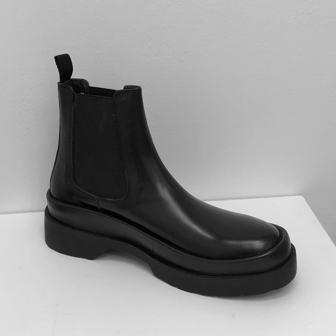 더블솔 첼시부츠 상품이미지1