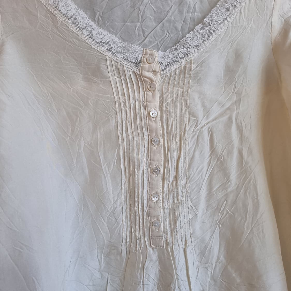 실크 레이스 러플 블라우스 상품이미지5