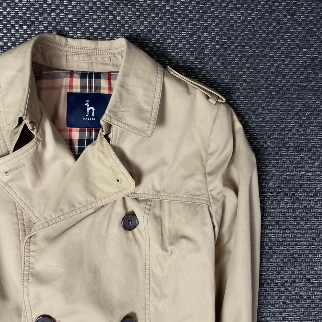 헤지스 베이지 숏 트렌치코트 90 상품이미지3