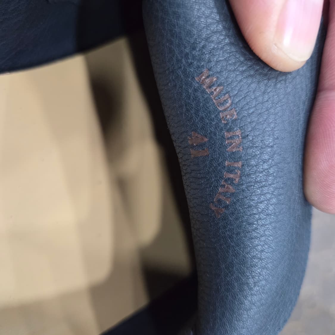 로로피아나 썸머워크 거의 새 제품 상품이미지4