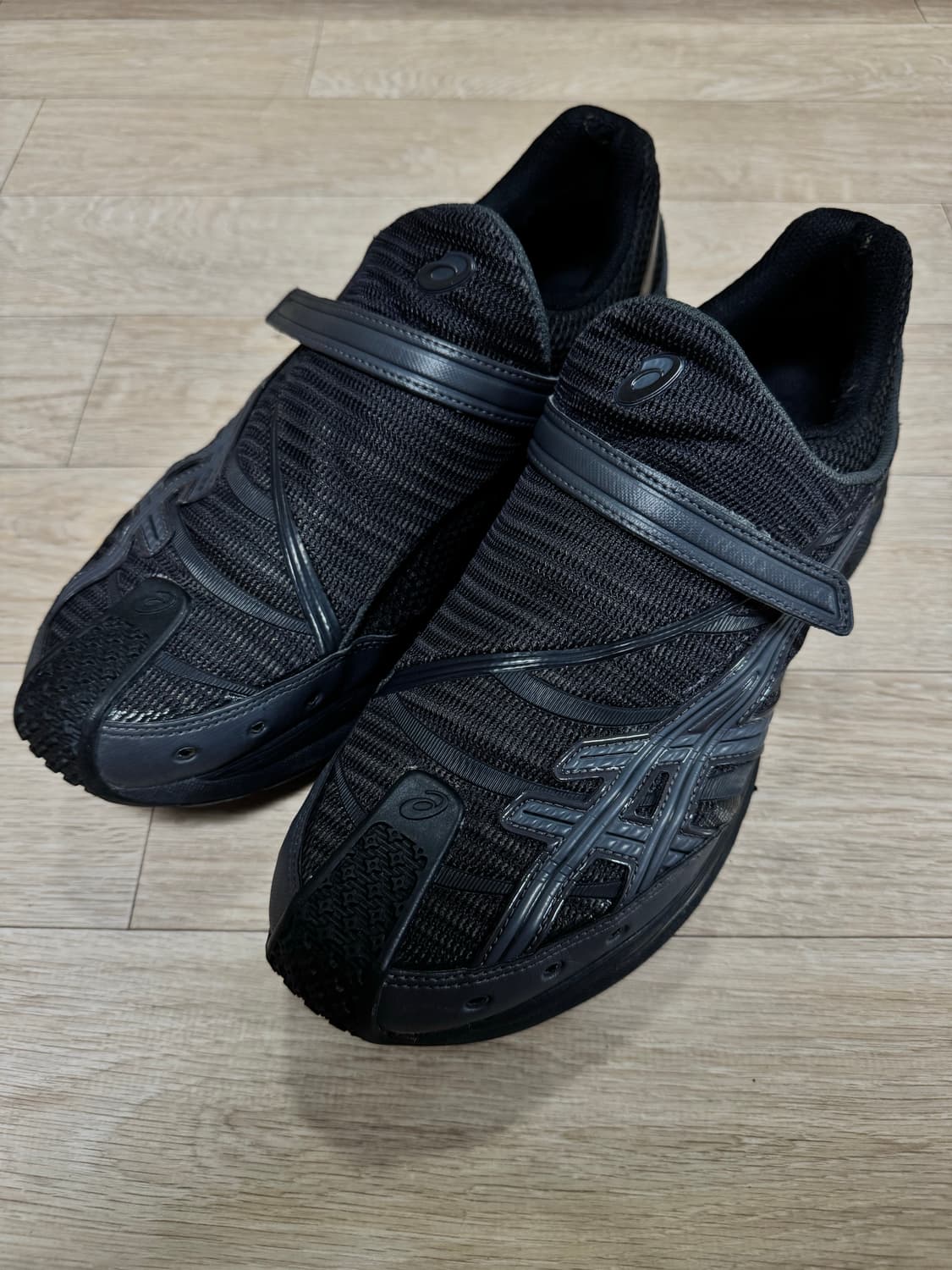 아식스 x 키코 코스타디노브 젤 키릴 2 295 상품이미지3