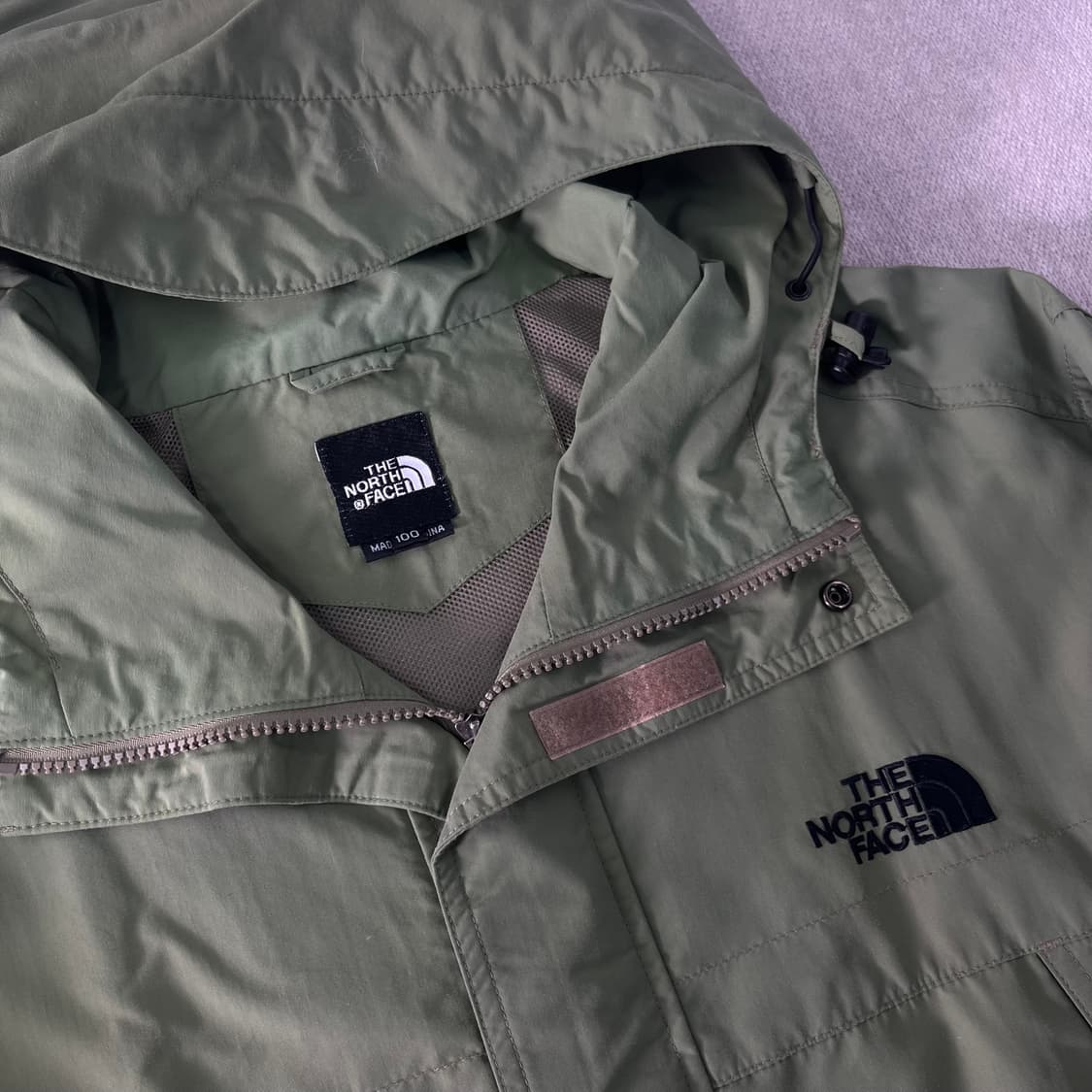 100 노스페이스 카키 사이드라인 바람막이 상품이미지2