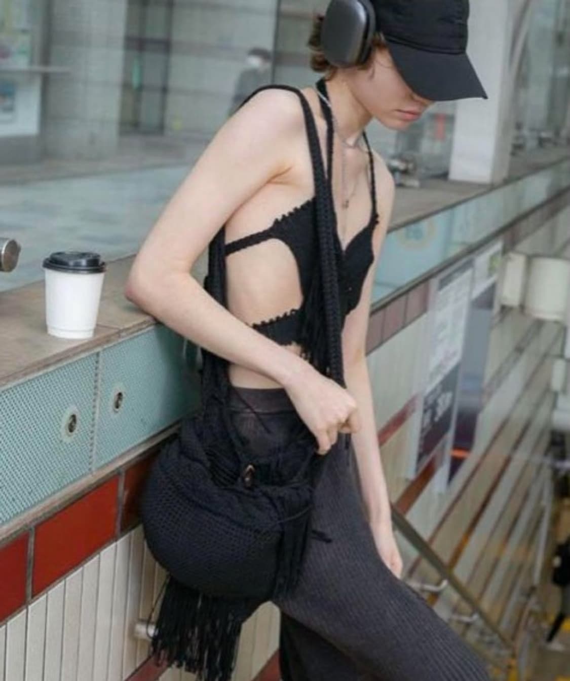 (택 o) PERVERZE 23ss fray mop bag 블랙 상품이미지4