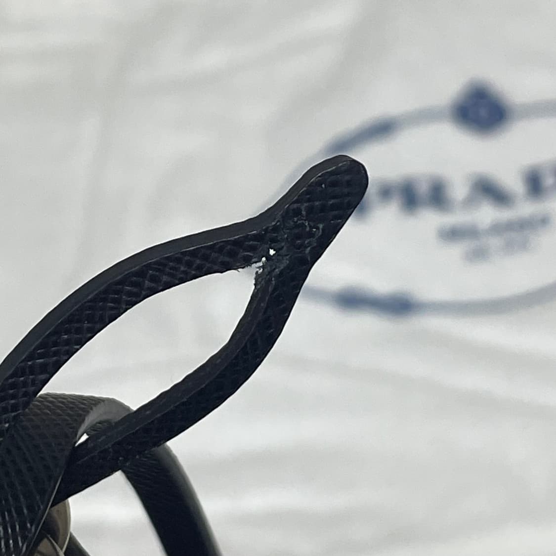 프라다 리에디션 2005 리나일론 숄더백 1BH204 상품이미지10