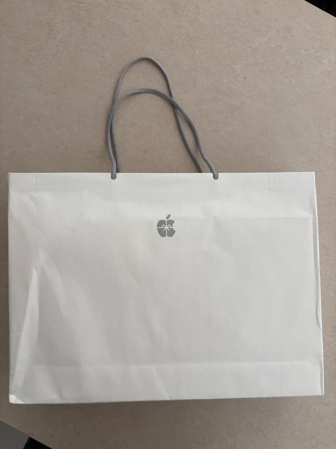 아이패드13프로 m5 512기가 셀롤러 와이파이모델
자급제 미개봉 상품이미지1