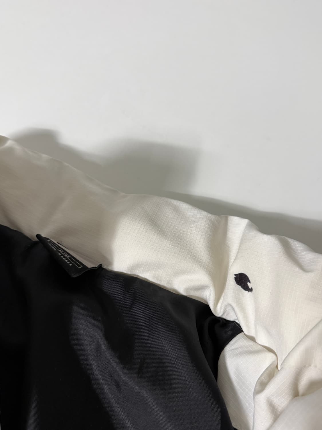 나이키 00‘s 루즈핏 화이트 덕다운 푸퍼 패딩  뉴챔프 상품이미지10