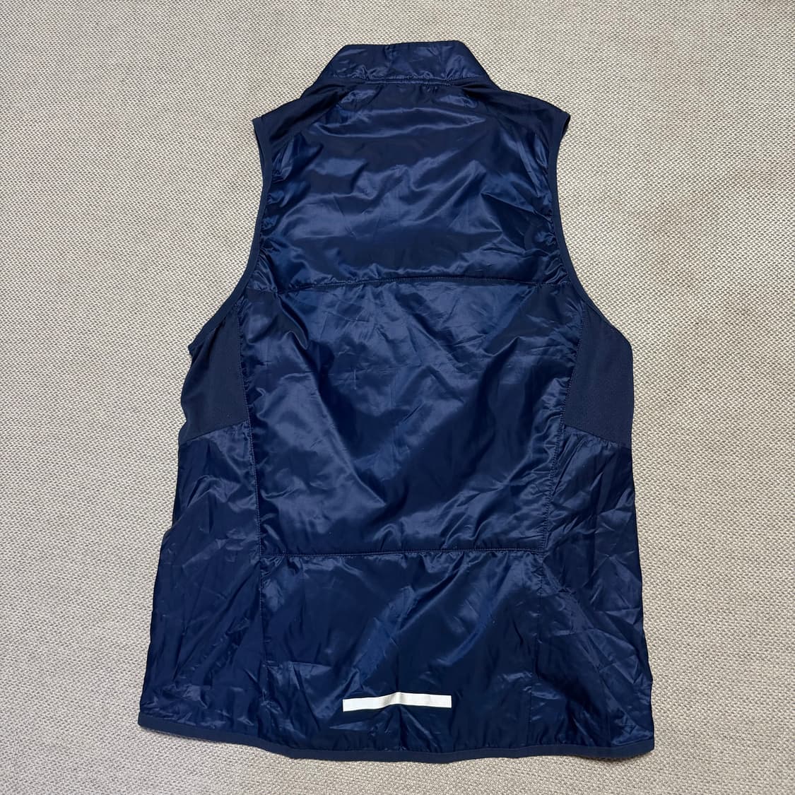 나이키 러닝 경량 패딩조끼 상품이미지4