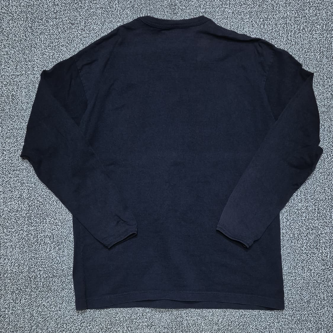 stussy 스투시 해골 프린팅 네이비 롱슬리브 상품이미지5