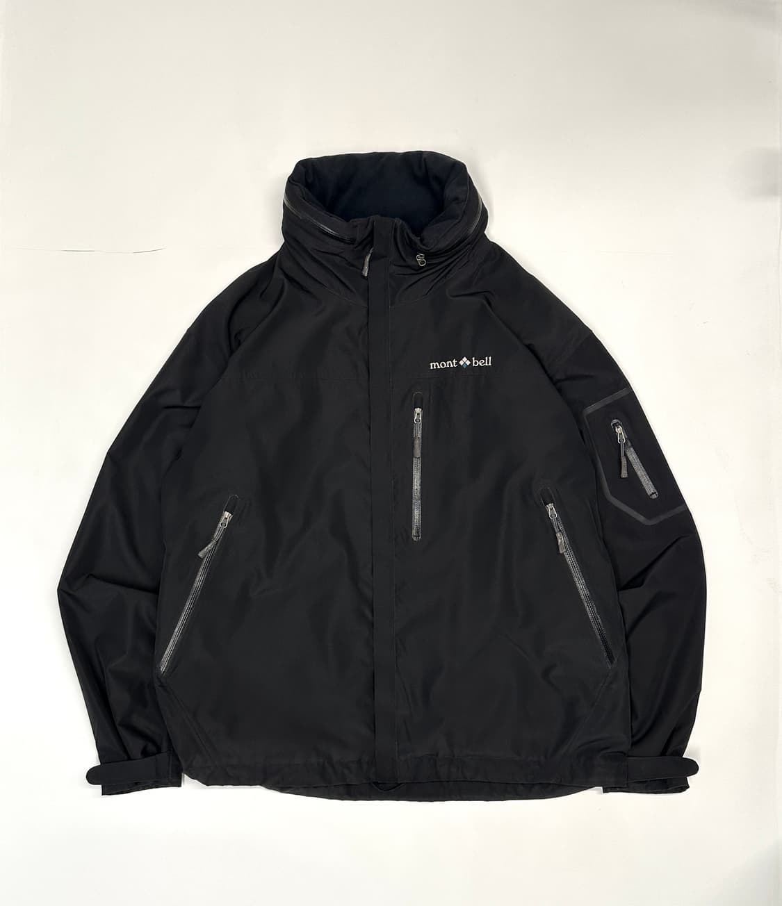몽벨 라이트 테크니컬 바람막이 상품이미지2