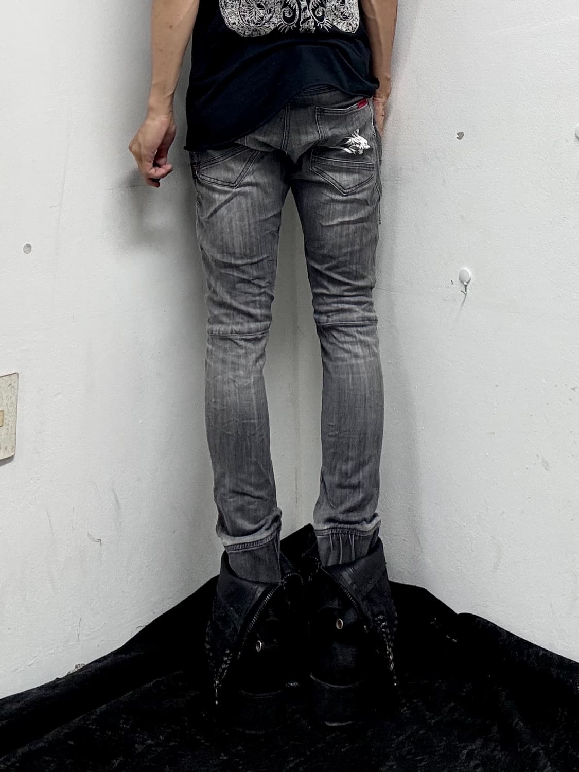 “Vintage” Grey Slim Fit Biker Pants 상품이미지3