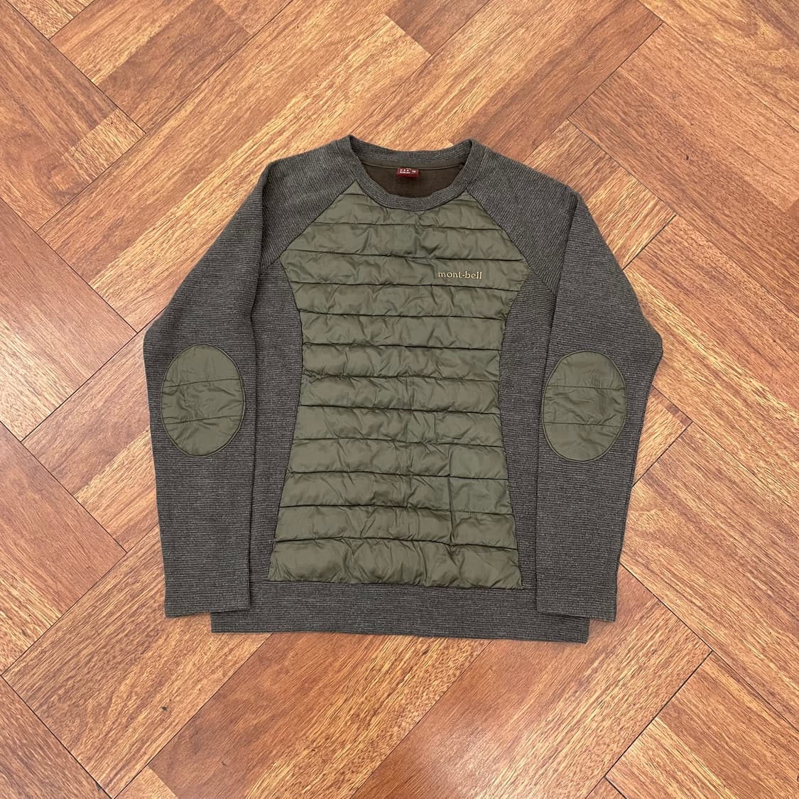 여성 몽벨 패딩 긴팔티 상품이미지1