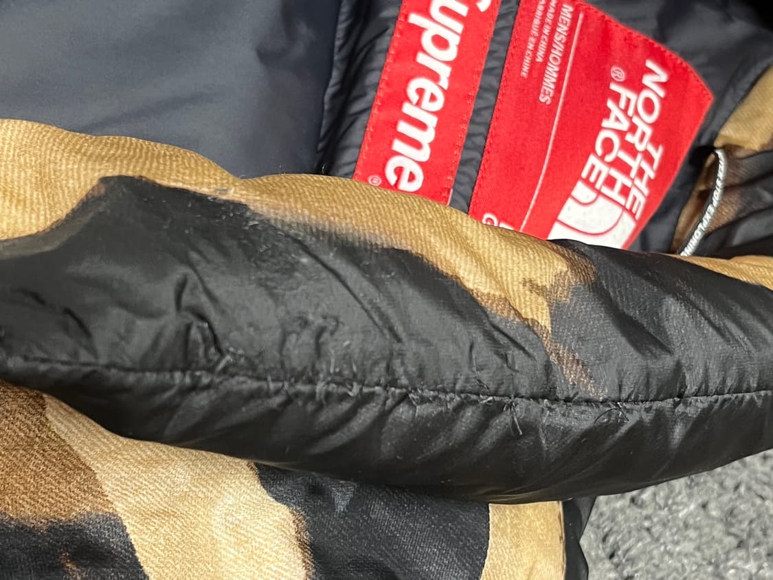 슈프림 노스페이스 블리치드 XL팝니다 상품이미지6