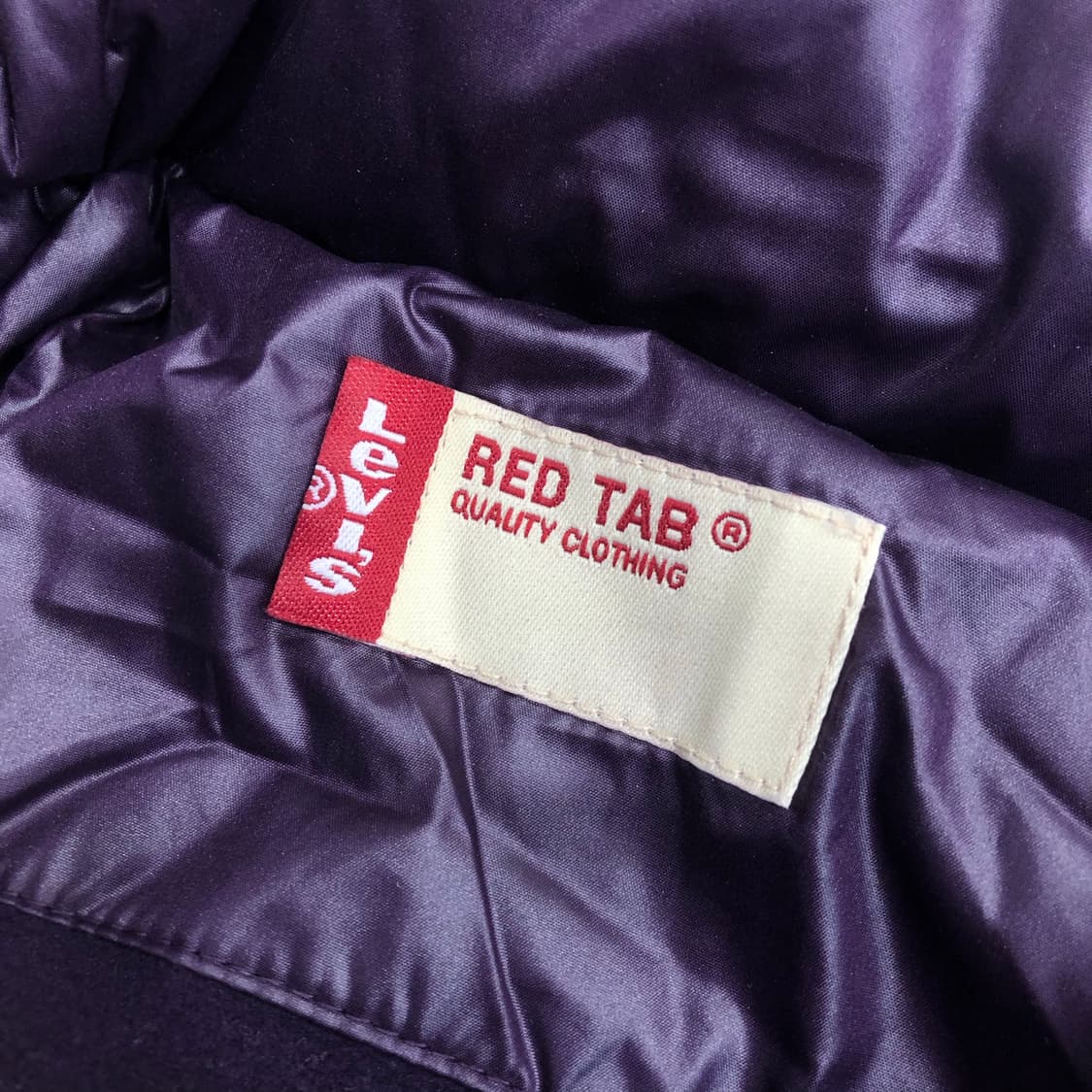 리바이스 퍼플 후드 패딩 점퍼 상품이미지4