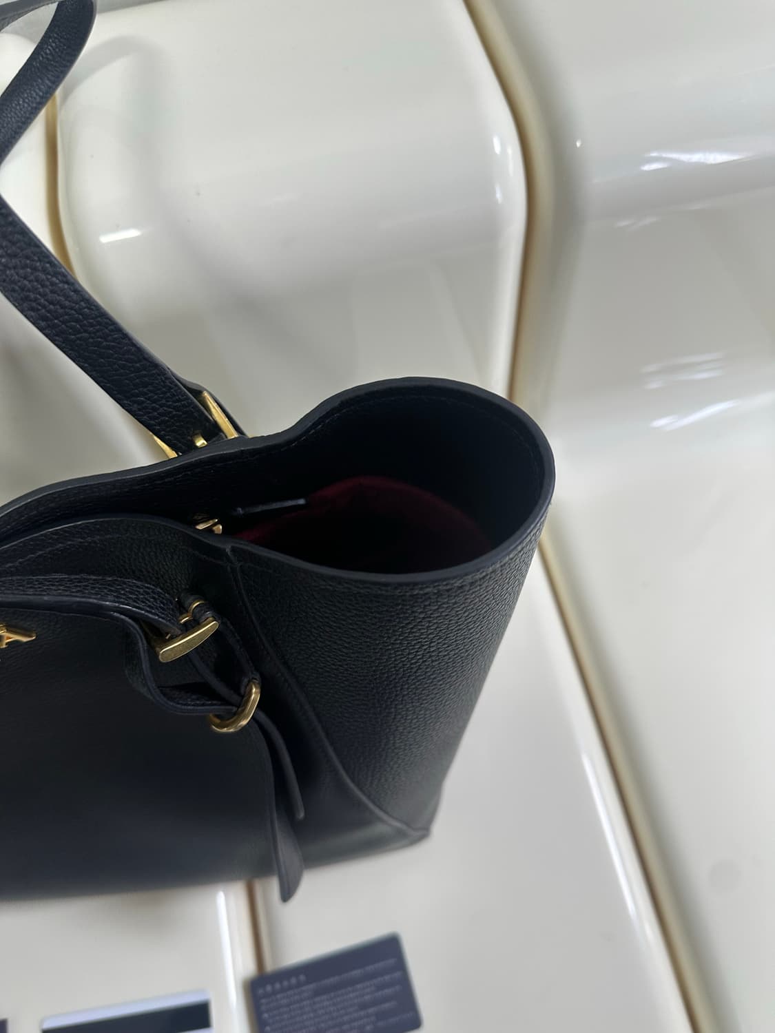 [SA 정품] 프라다 로고 숄더백 상품이미지4