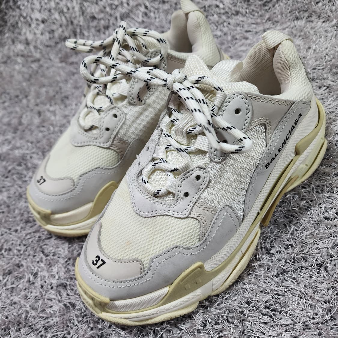 발렌시아가 트리플S 스니커즈 37 상품이미지4