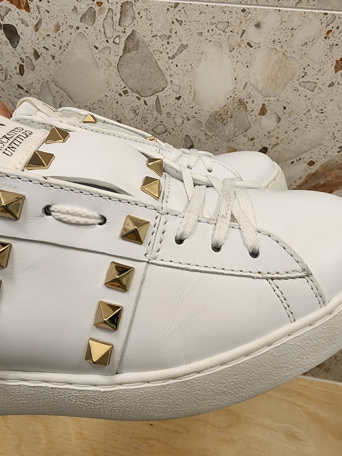 발렌티노 히든오픈 언타이틀 락스터드 스니커즈 37 상품이미지6