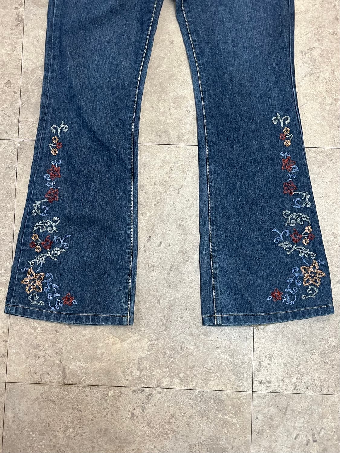 베티붑 자수 부츠컷 데님 팬츠 #csz2156 상품이미지5