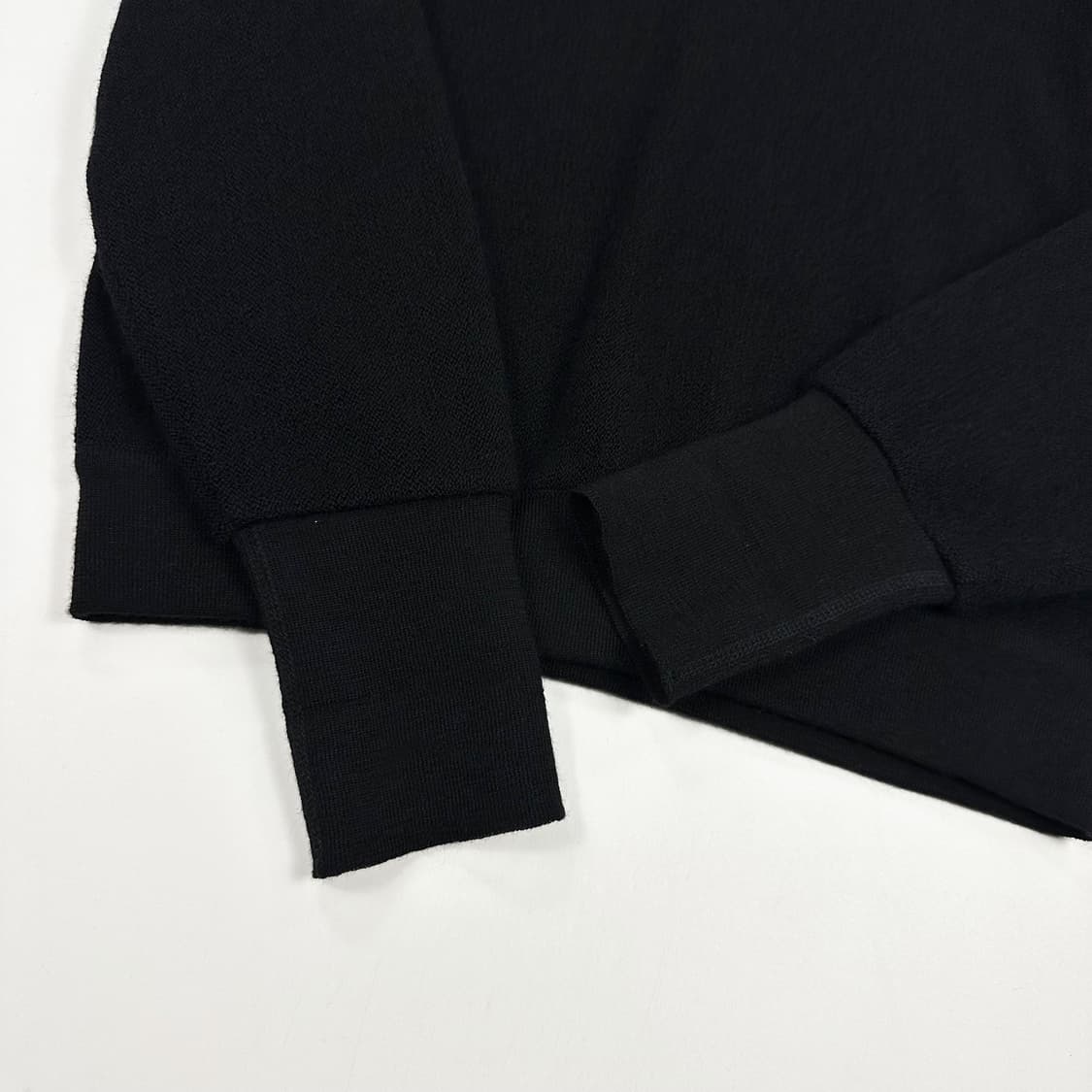 라코스테 크록 브이넥 블랙 니트 (XL) 상품이미지4