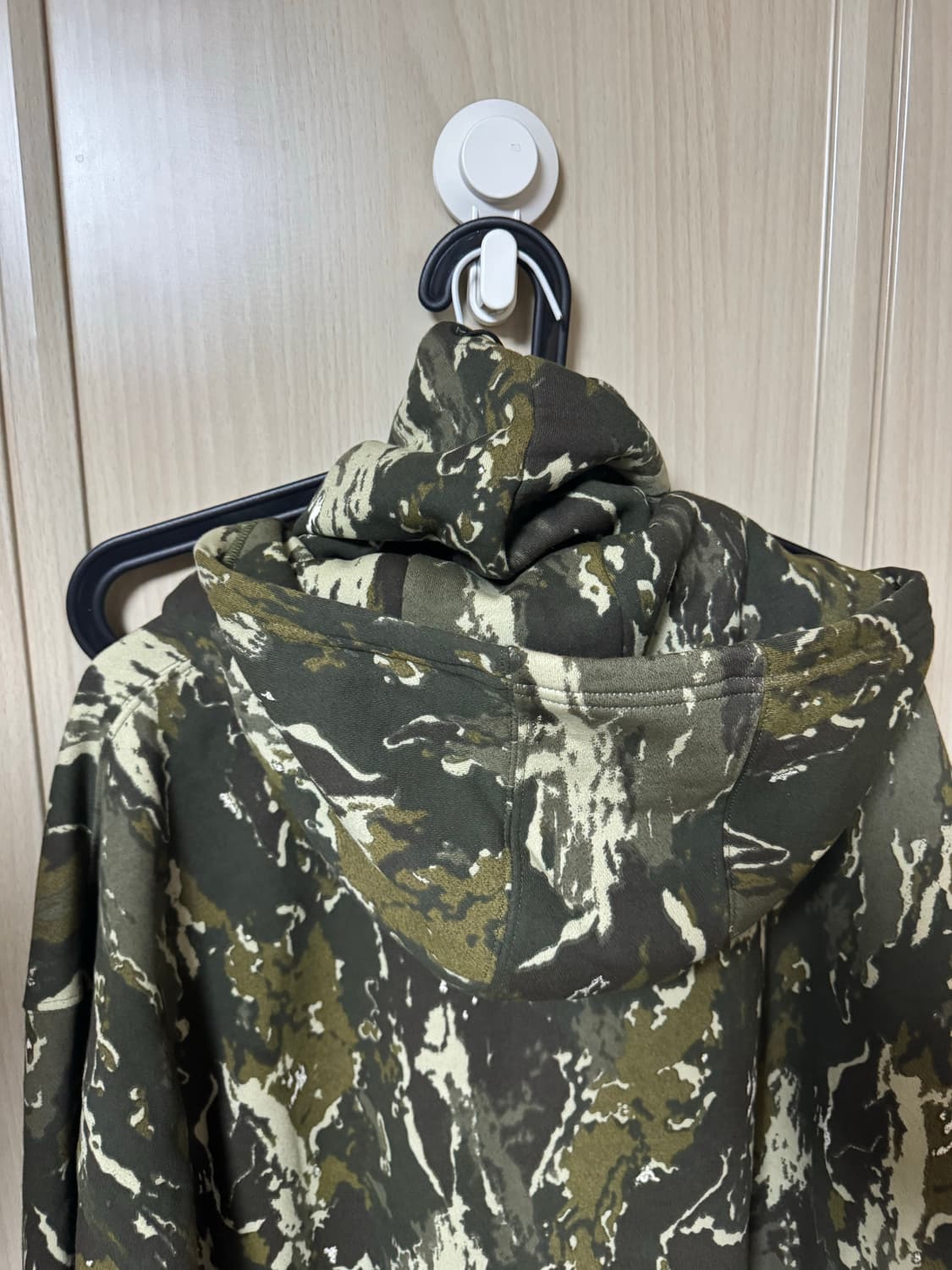 새상품 타미 진스 우드랜드 카모 바라클라바 후드티 L 상품이미지4