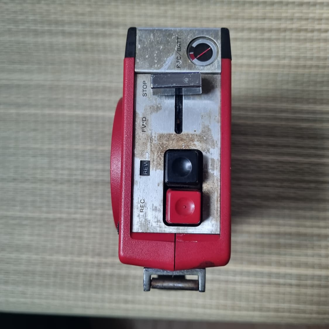 초희귀품 70년대 일본 소니 빨강 카세트플레이어 플레이작동 이상무 상품이미지8