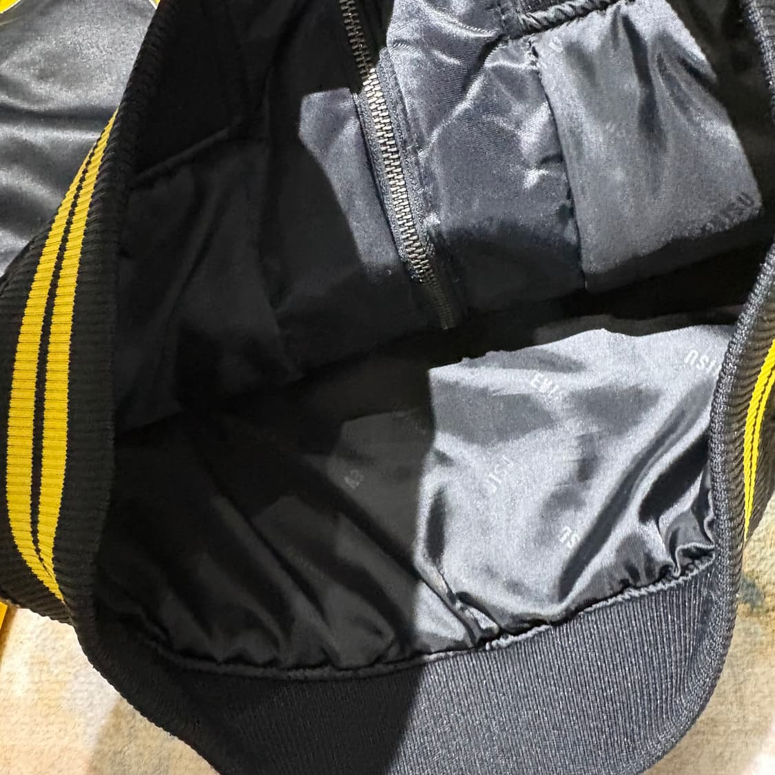 에비수 빅로고 빈티지 점퍼 상품이미지5