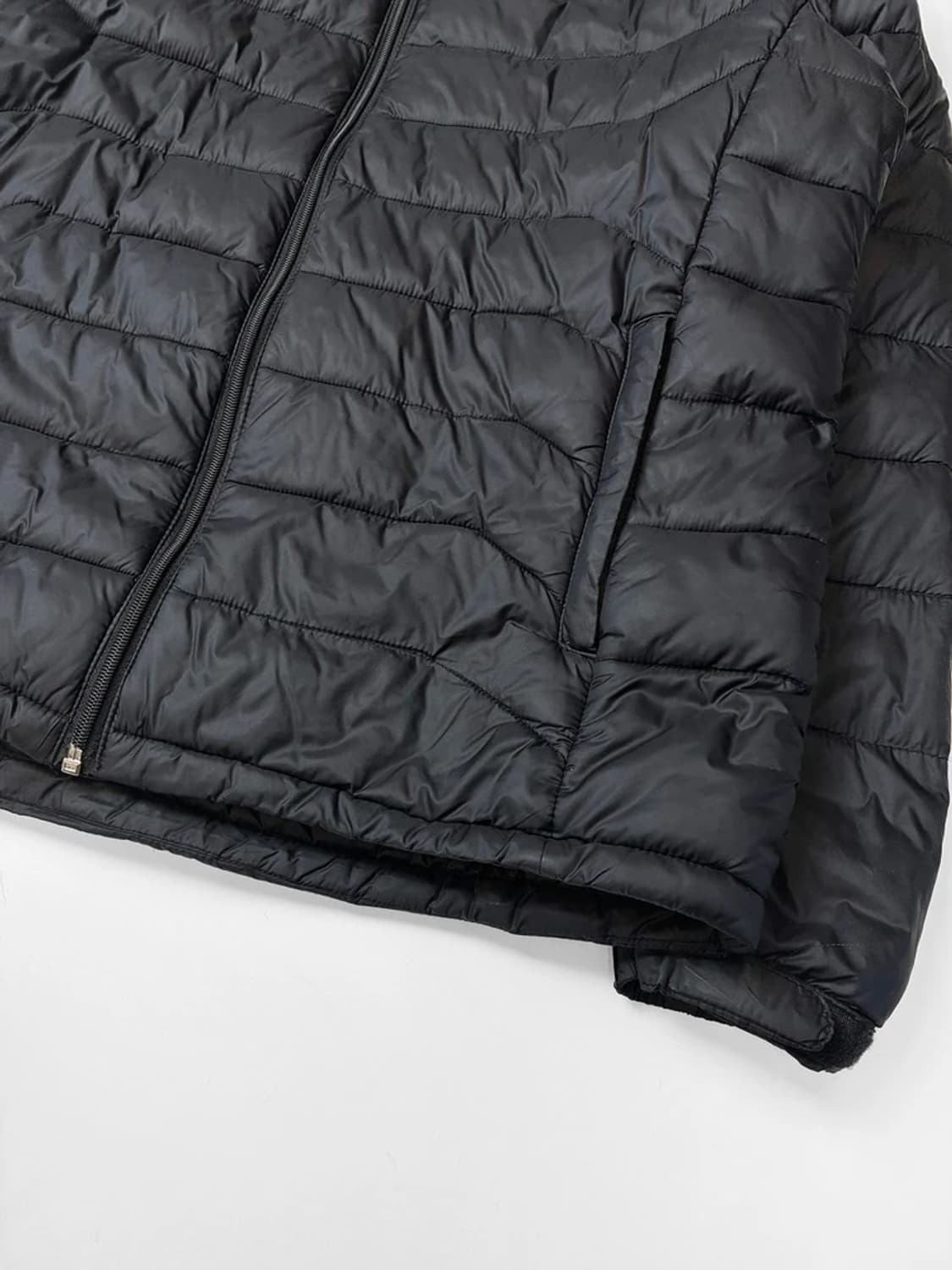 노스페이스 경량 다운 패딩 자켓 PN5710    상품이미지3