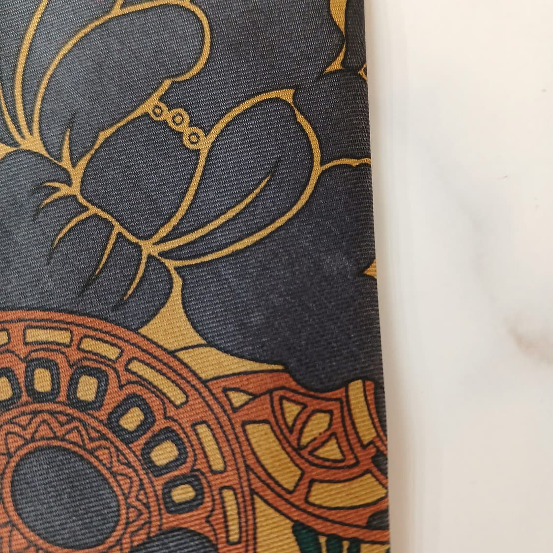 던힐 실크 브라운 패턴 넥타이 9.2cm A등급 A19337
 상품이미지7