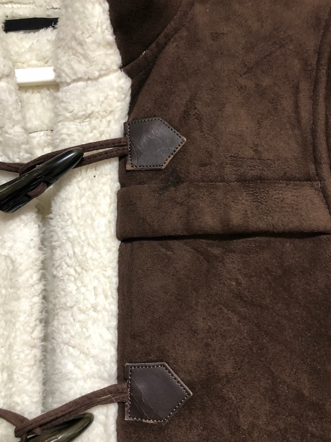 초코브라운 무스탕 코트 상품이미지3