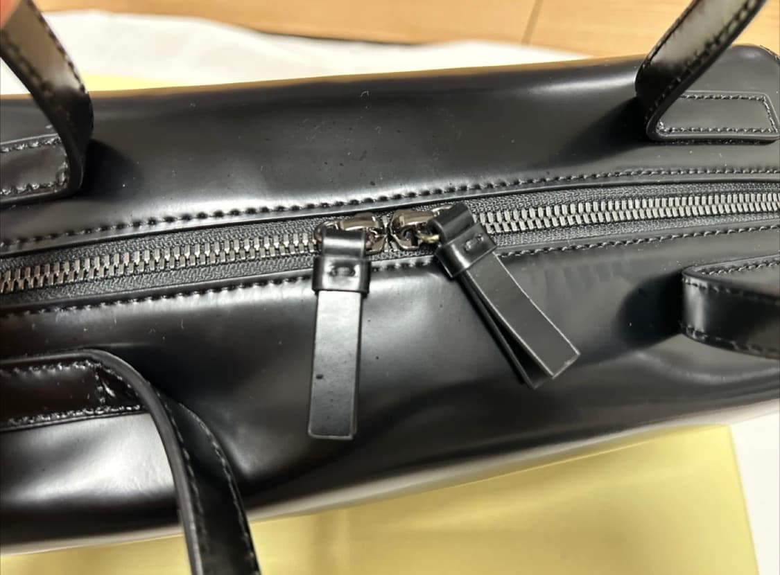 파사드패턴 파운드백 블랙 (상자, 더스트백 포함) 상품이미지4