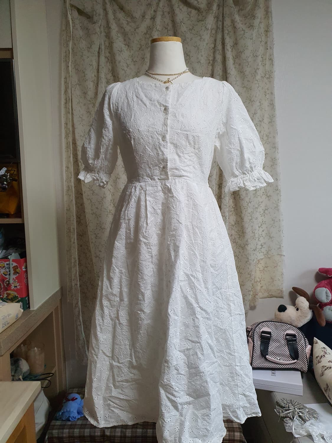 [일본빈티지] 화이트 펀칭 레이스 롱 원피스 상품이미지1