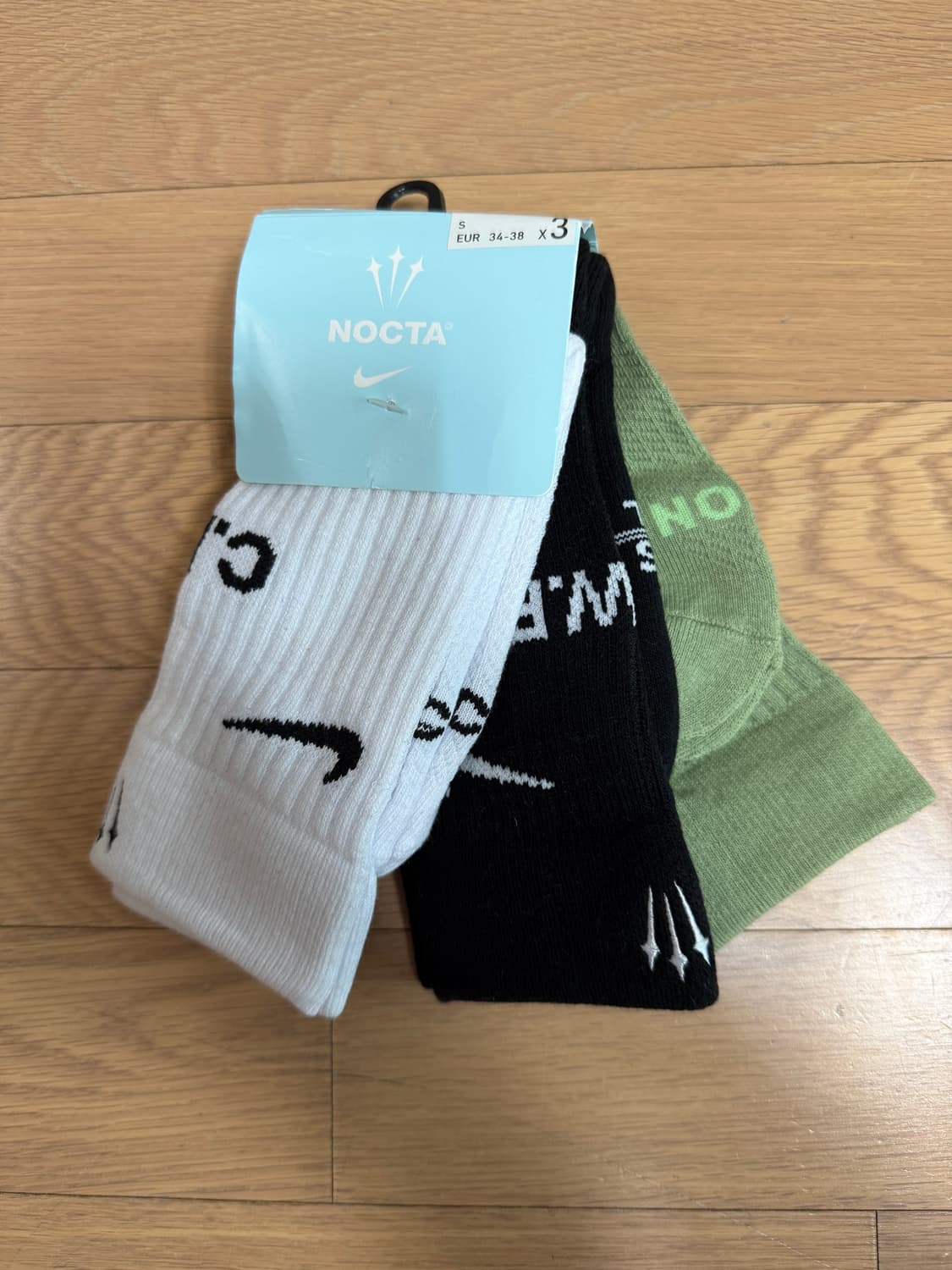 [S] 나이키 x NOCTA 녹타 크루 삭스 양말 멀티컬러 3PACK 상품이미지1