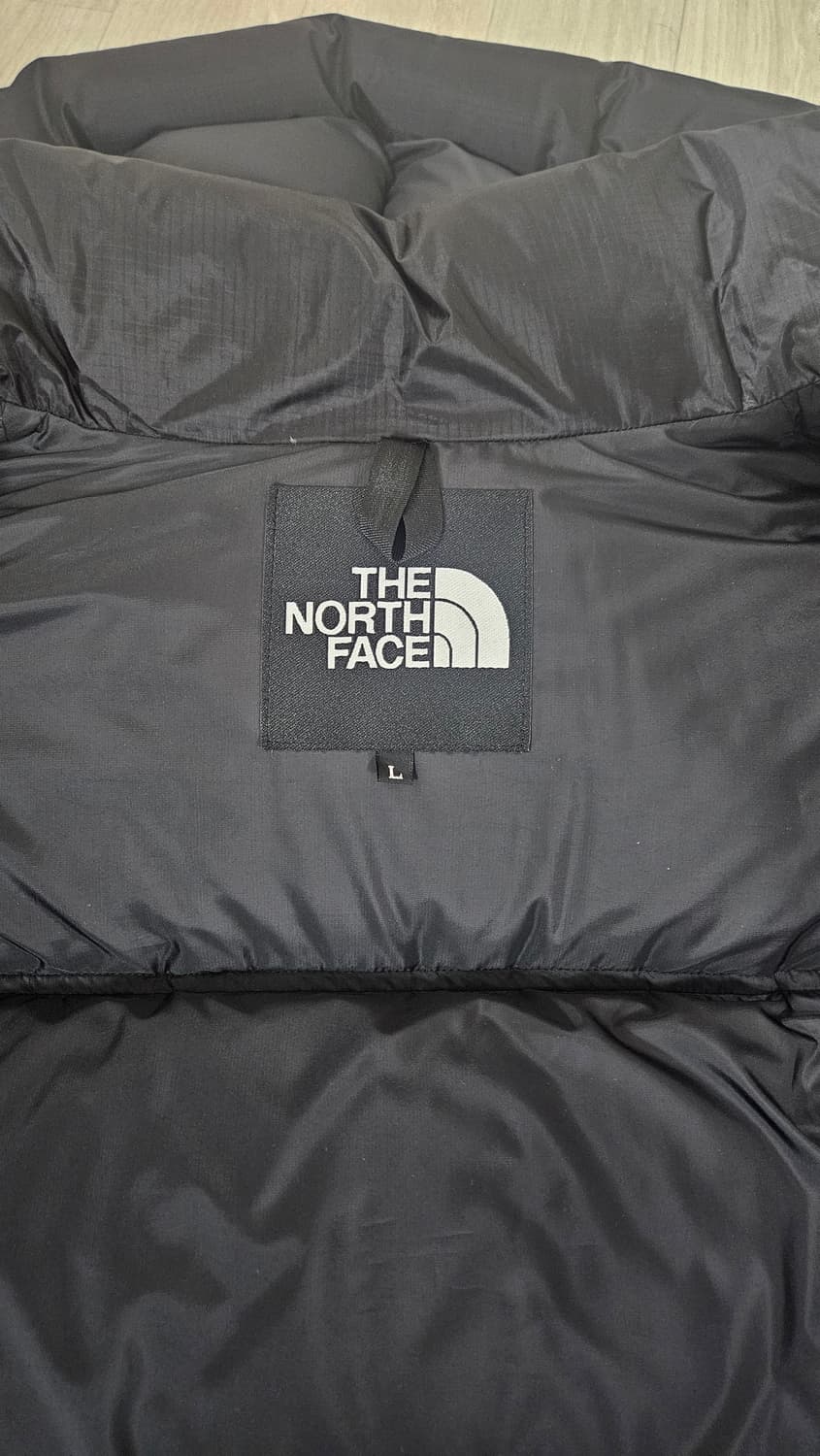 일본판 노스페이스 힘다운 파카 (블랙, L사이즈) 상품이미지4