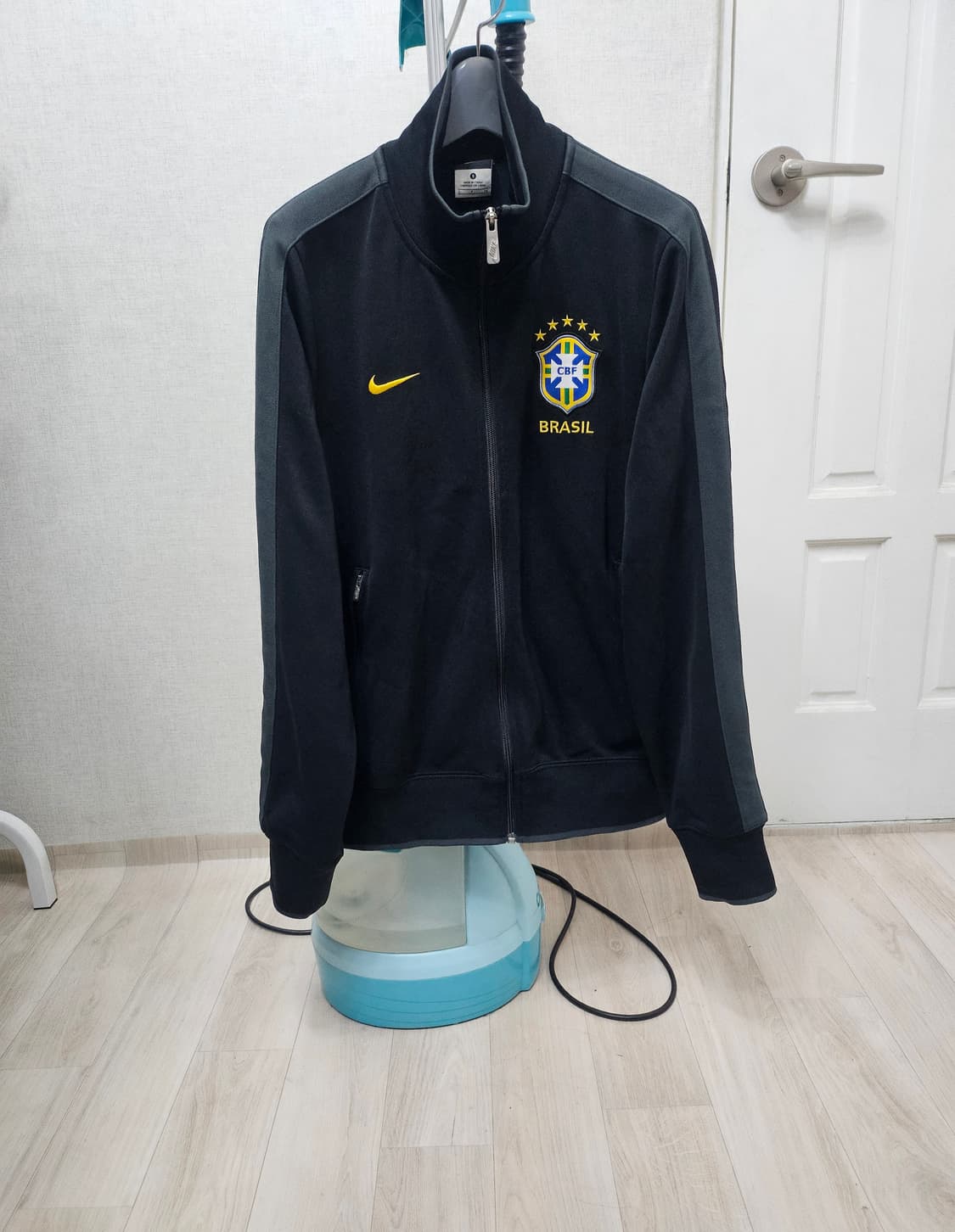 (95~100)M☆우주매물☆나이키브라질N98어센틱 [검실그레이]트랙탑져지 상품이미지1