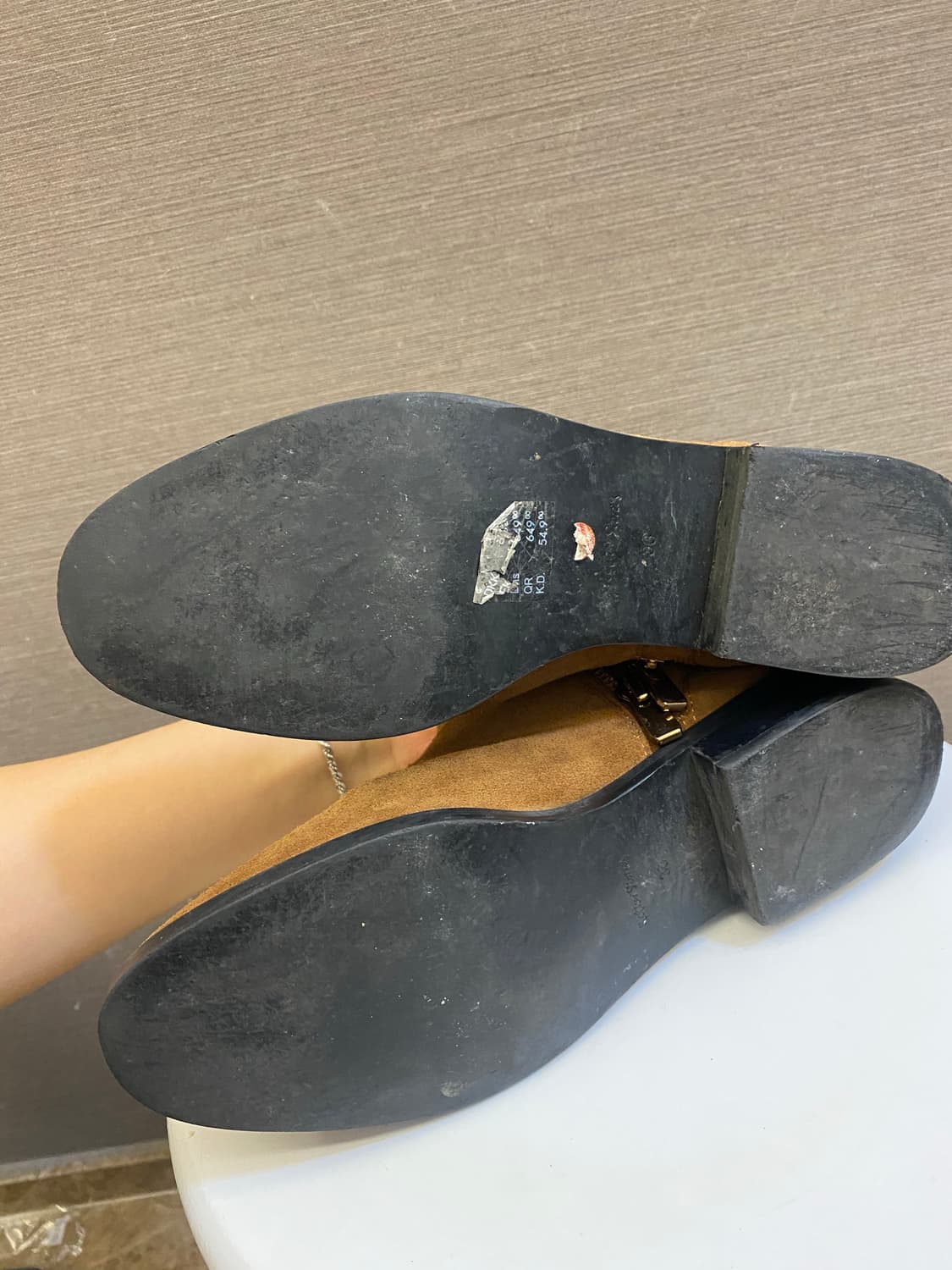 앤아더스토리즈 스웨이드 앵글부츠 235 상품이미지2