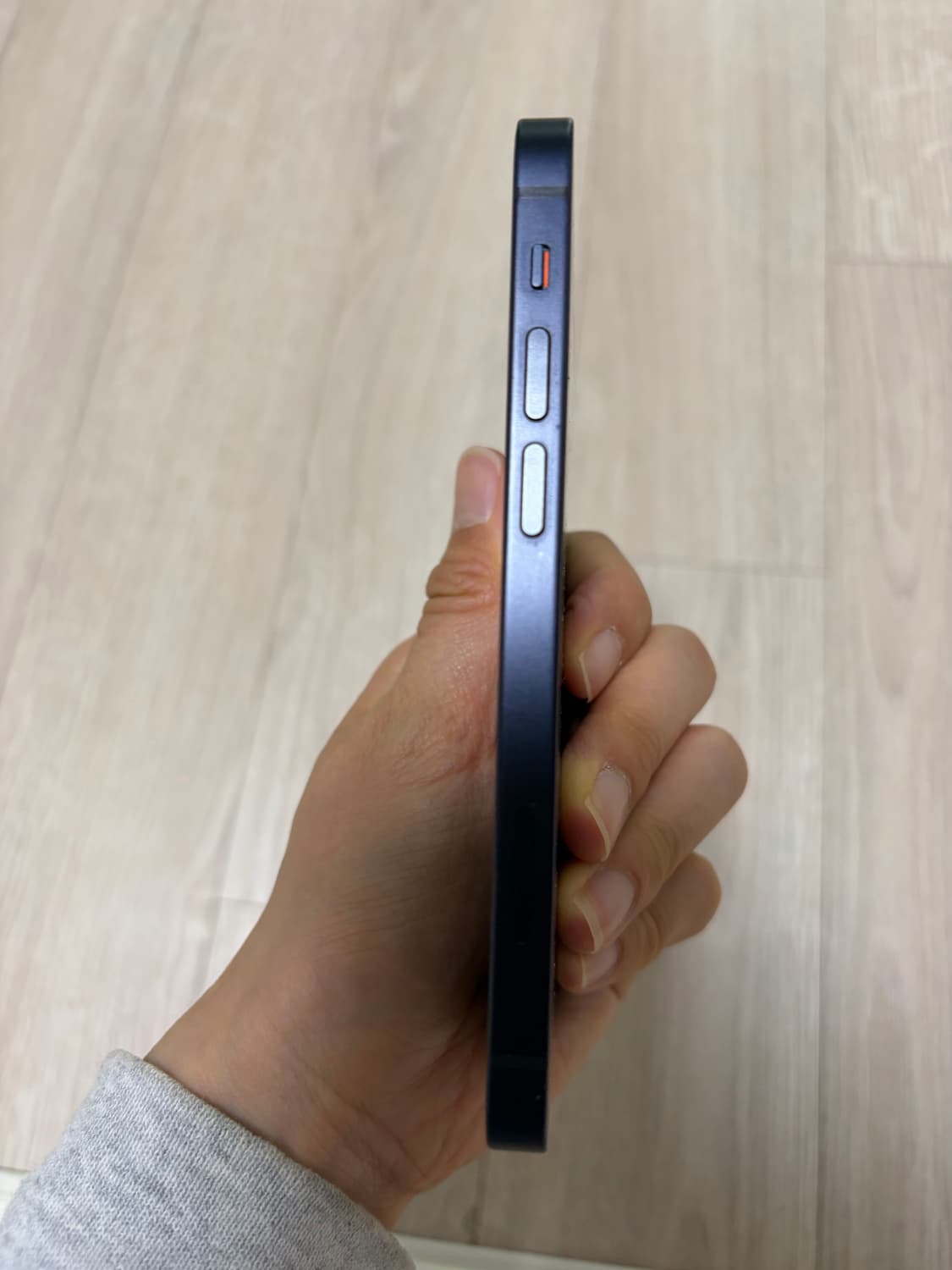 아이폰12미니 블랙 128기가 상품이미지5