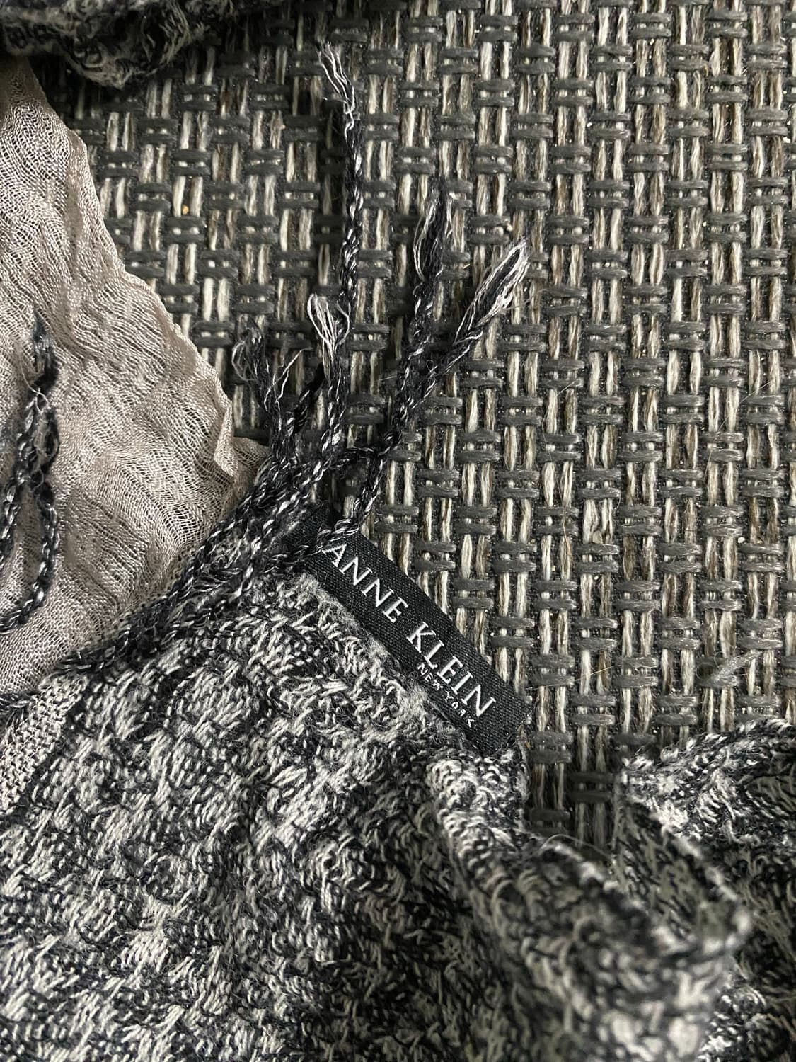[ANNE KLEIN] Layered Scarf 상품이미지2